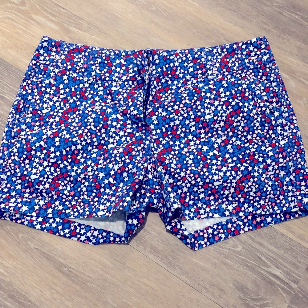 Vineyard Vines shorts. Size 6. EUC